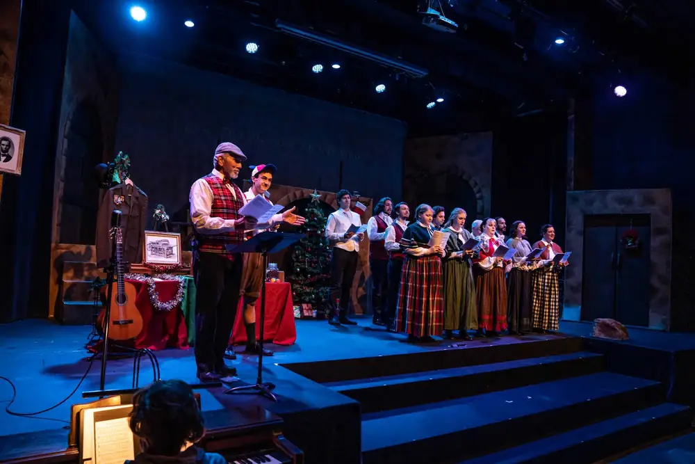 A Christmas Song in my Heart: production photo 4
