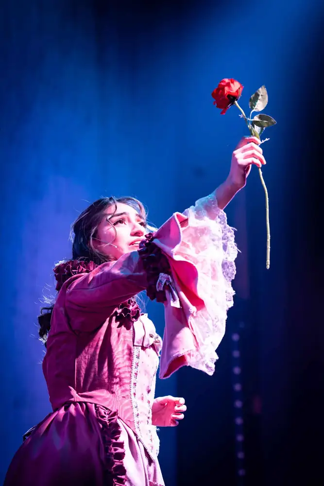 Beauty and the Beast: production photo 2