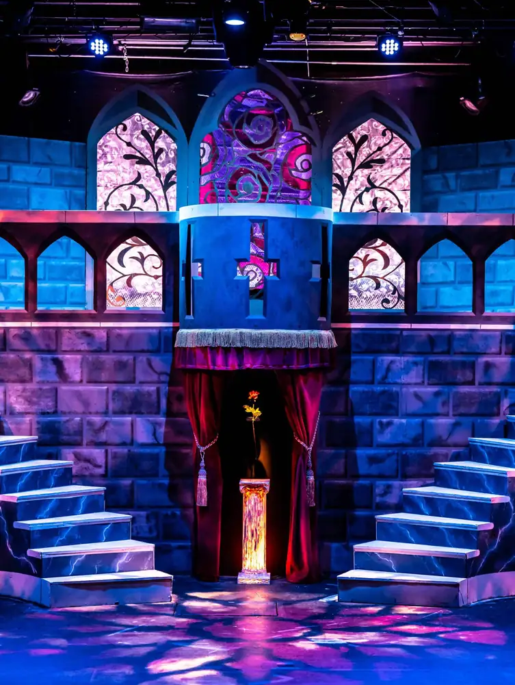 Beauty and the Beast: production photo 4