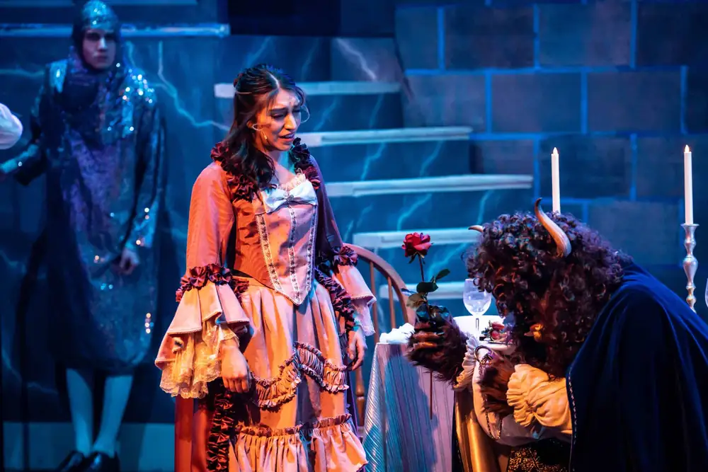Beauty and the Beast: production photo 8