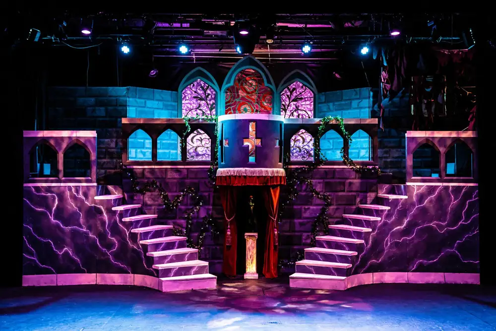 Beauty and the Beast: production photo 11