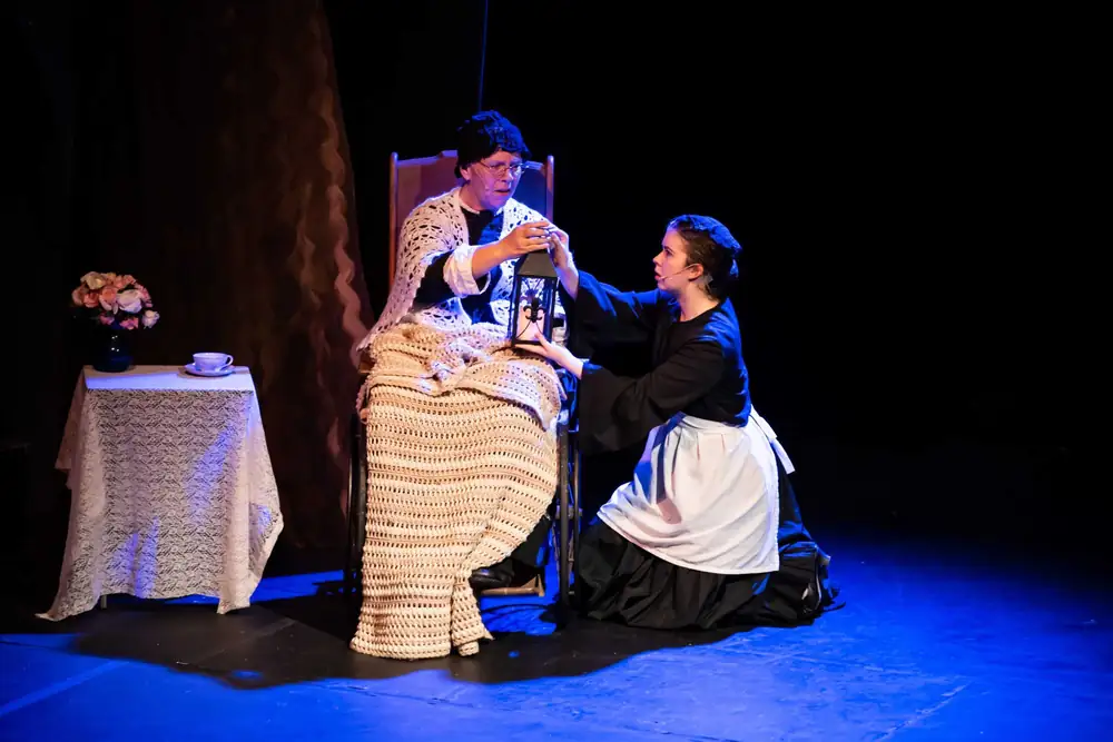 Florence Nightingale: production photo 1