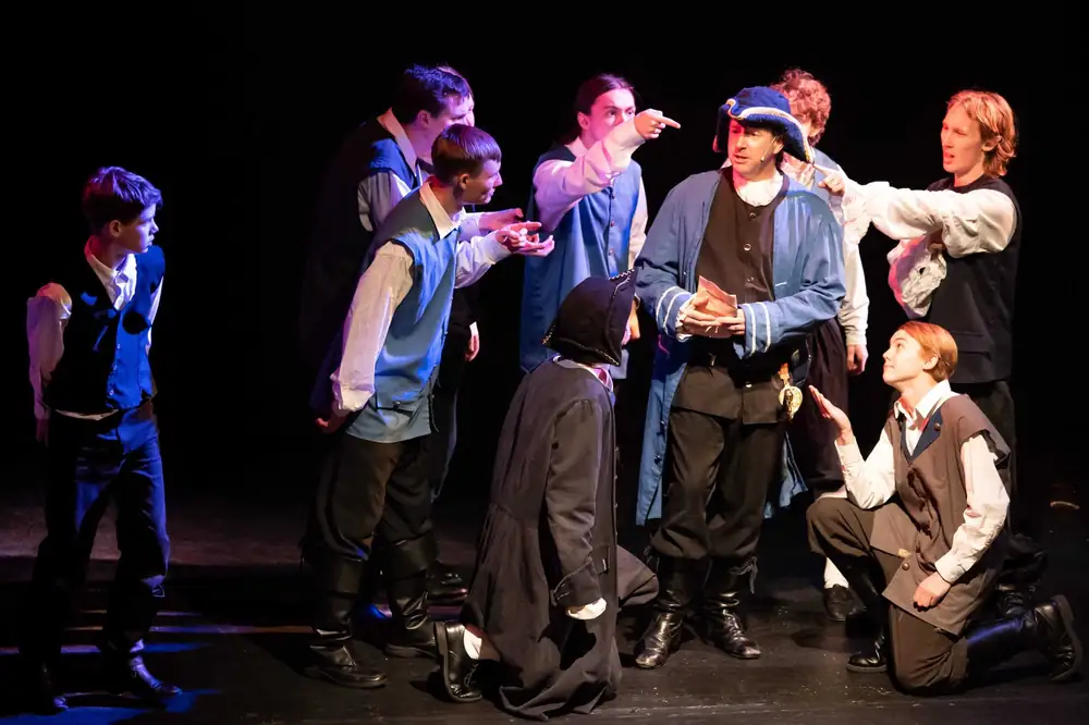 General George Washington: production photo 7