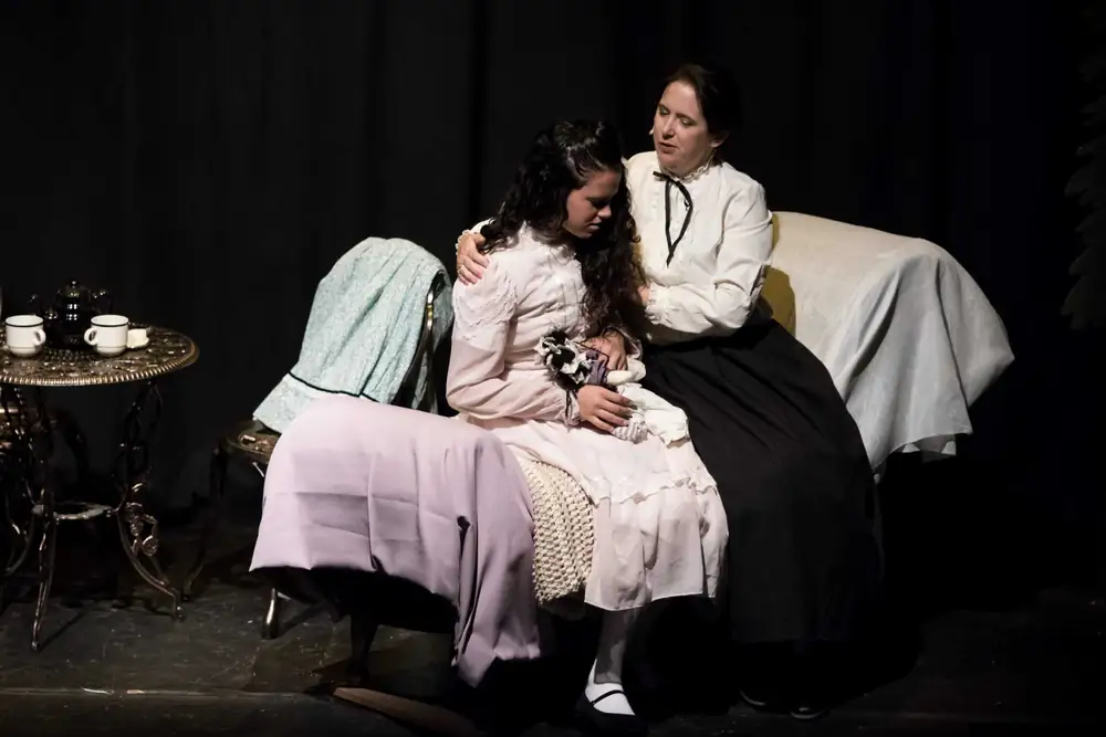Helen Keller: production photo 14