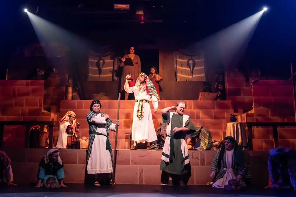 Heroes of the Faith: production photo 3