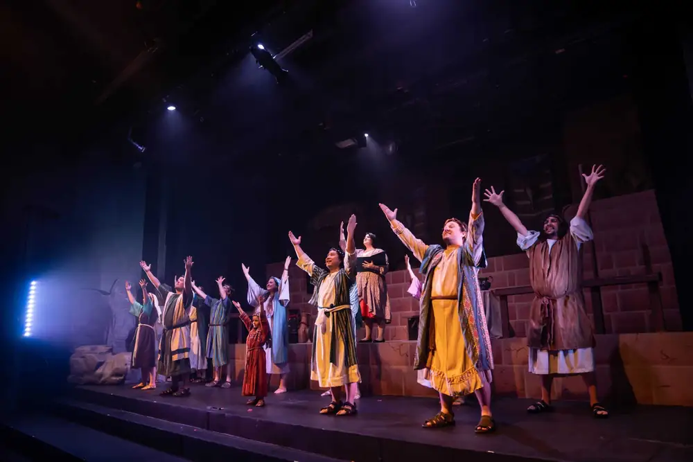 Heroes of the Faith: production photo 13