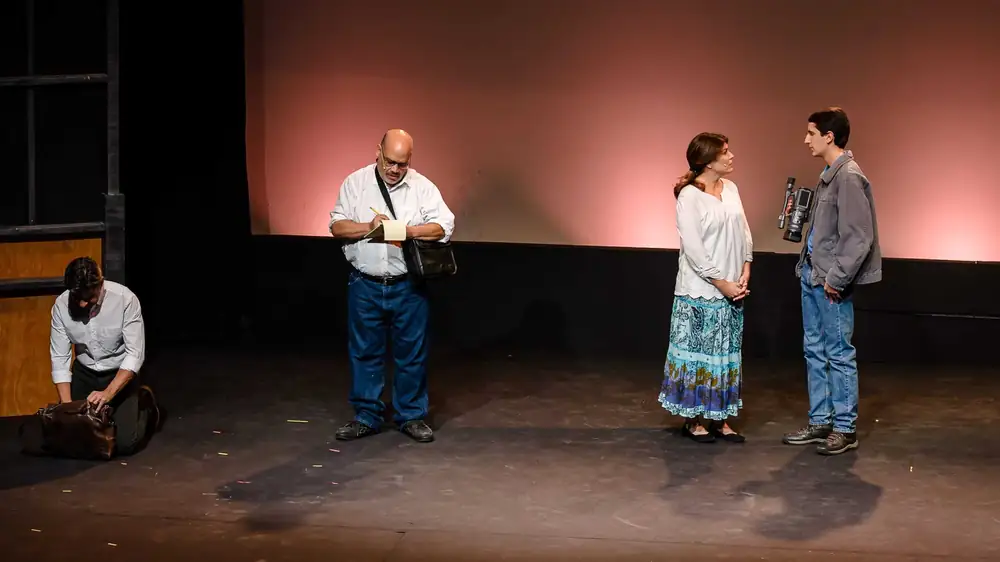 Job – A Modern Man: production photo 9