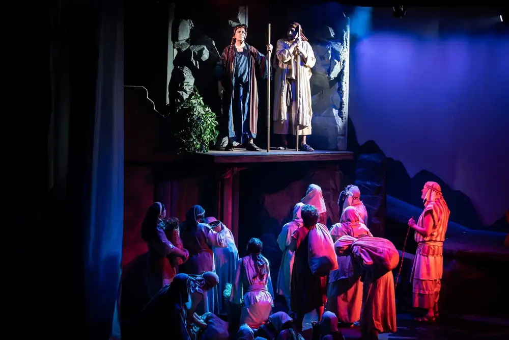 Moses: production photo 12