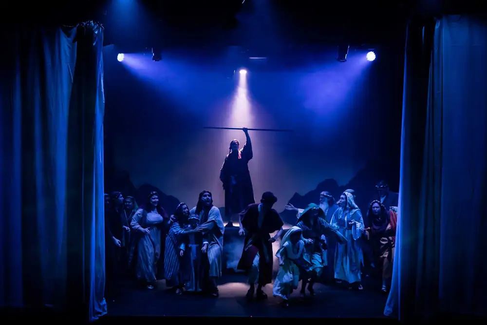 Moses: production photo 14