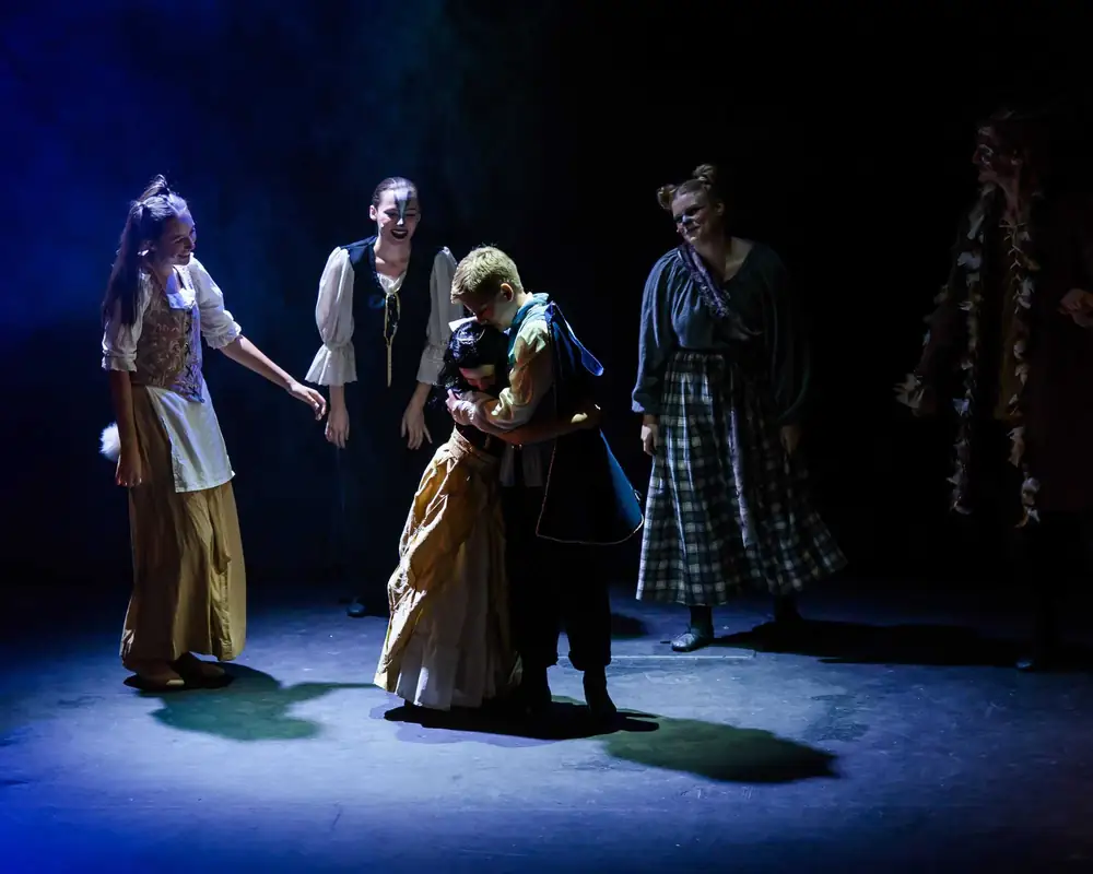 Snow White: production photo 5