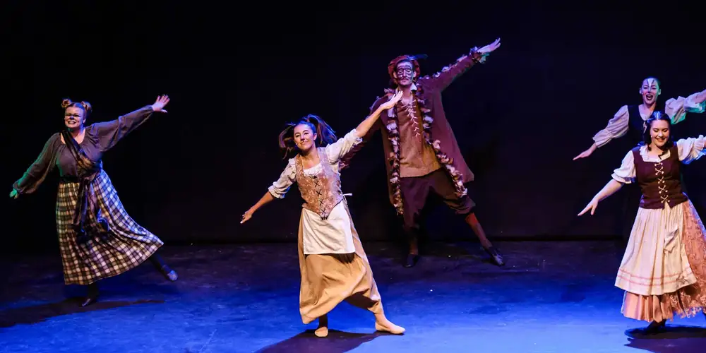 Snow White: production photo 14