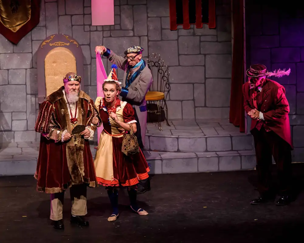 The Emperor’s New Clothes: production photo 7