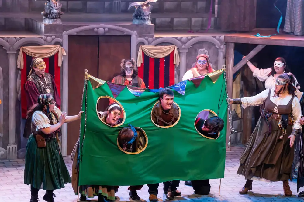 The Hunchback of Notre Dame: production photo 5