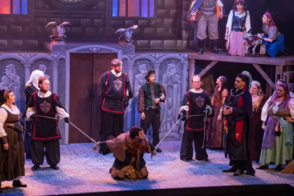 The Hunchback of Notre Dame: production photo 11