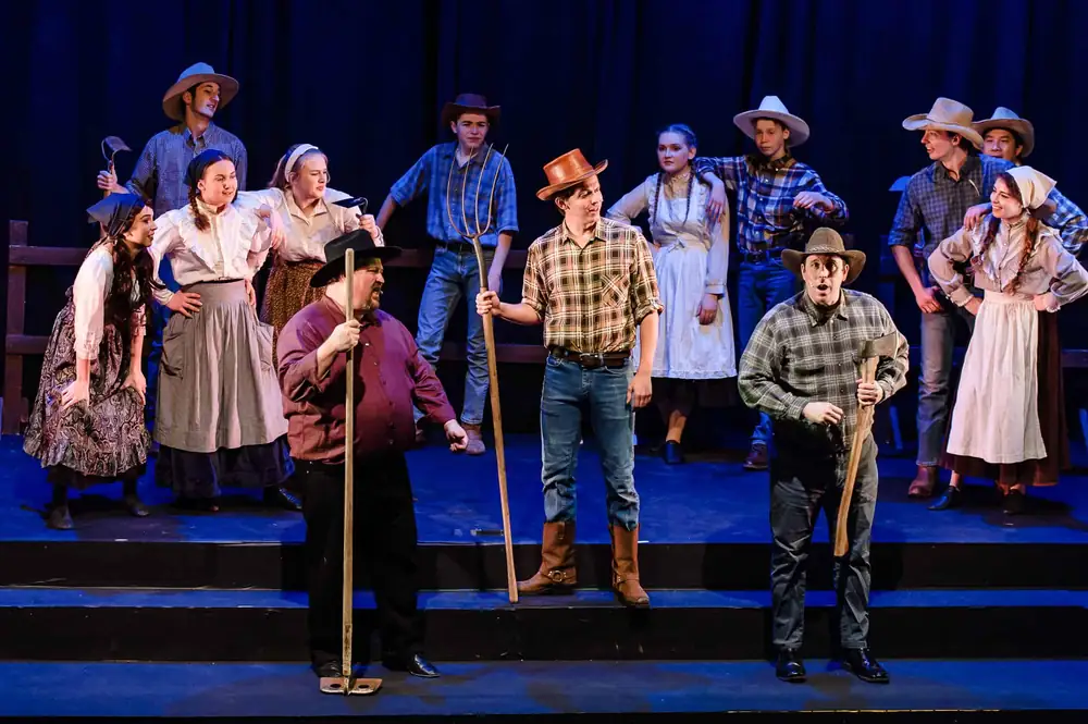 The Wizard of Oz: production photo 3