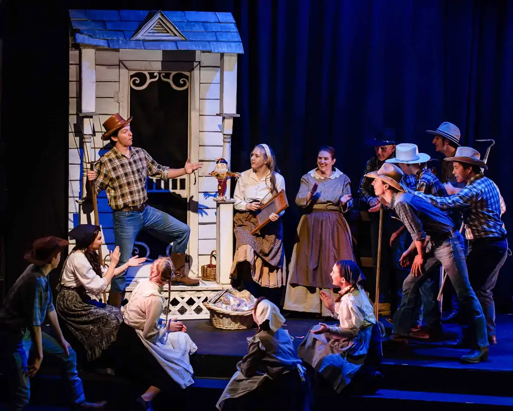 The Wizard of Oz: production photo 5