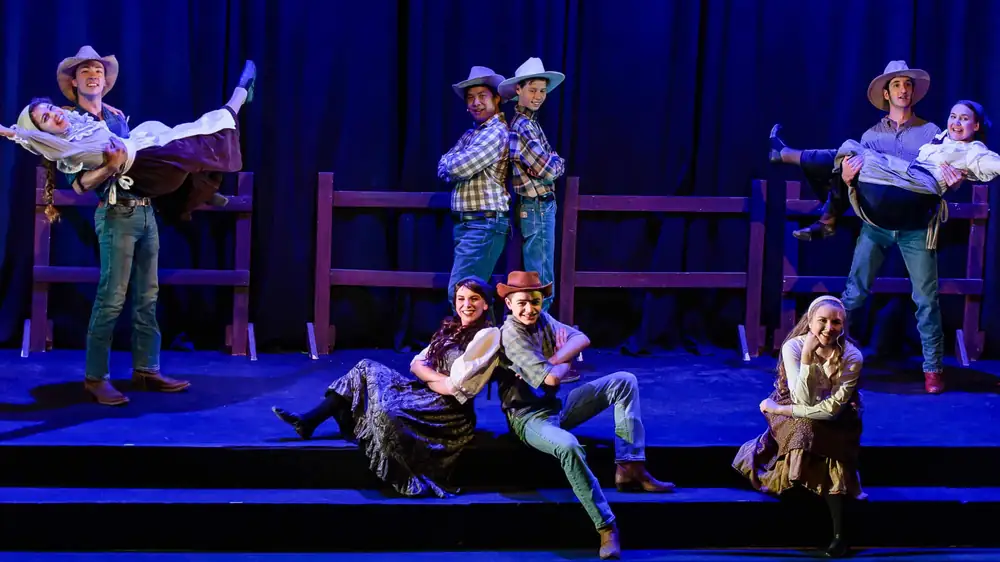 The Wizard of Oz: production photo 10